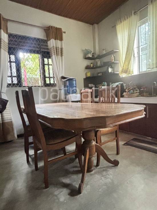 Dinning Table With 06 Chairs